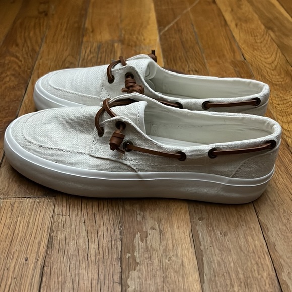 Falls Creek Canvas Shoes (Size 6M) - Picture 2 of 5
